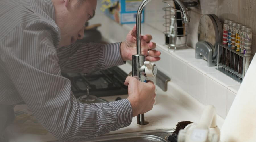 Professional Leak Detection Services in Waelder, TX